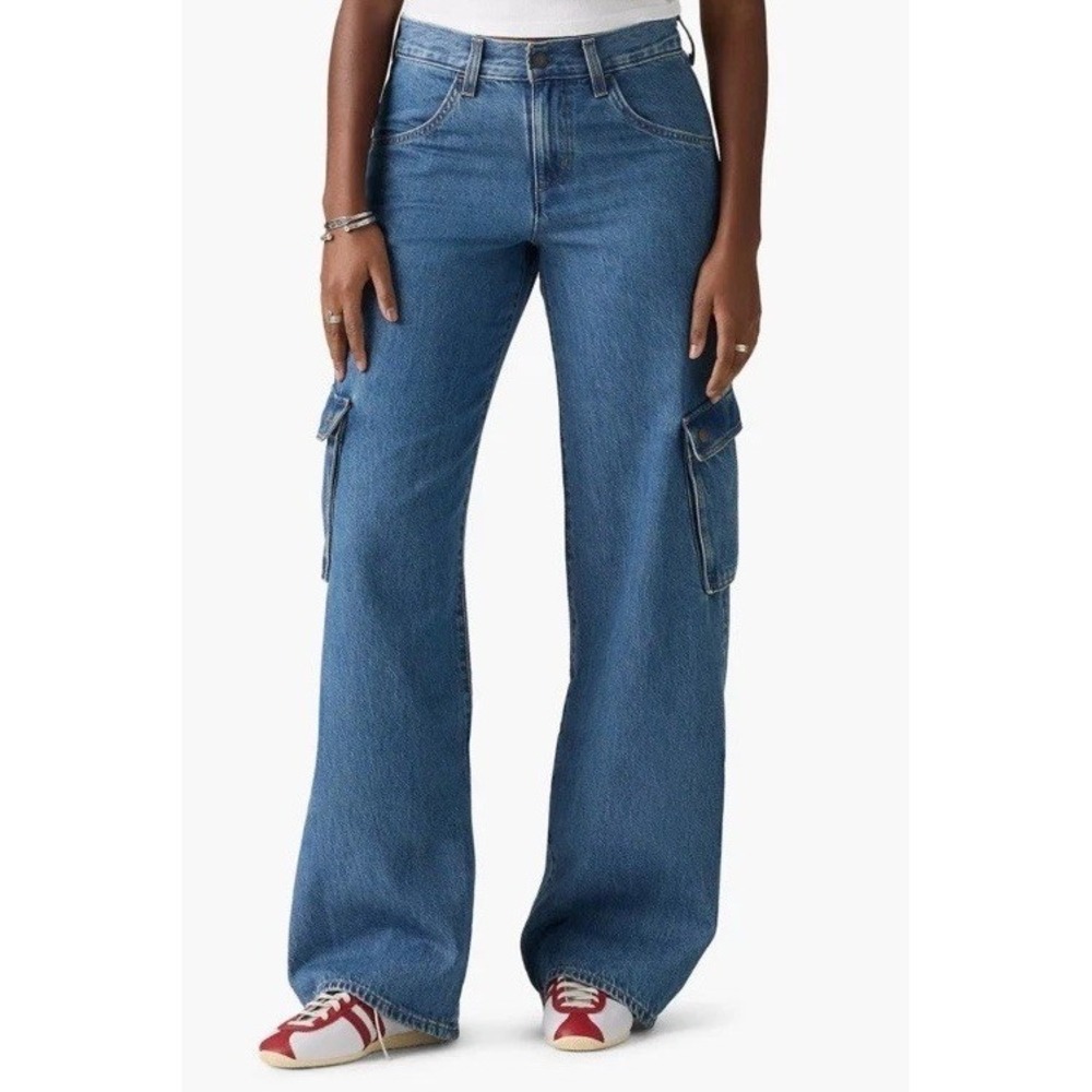 Women's Y2K Levis Superlow Cargo Jeans Baggy Skate Jeans Sz 27